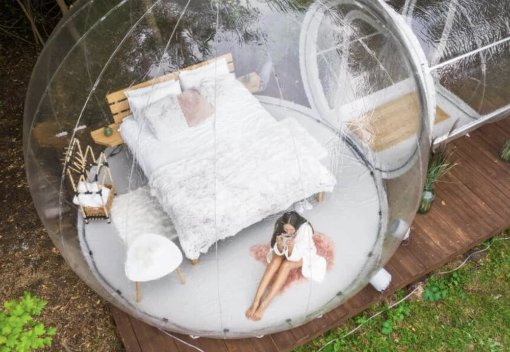 tent bubble room